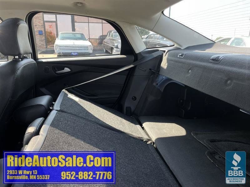 Used 2016 Ford Focus SE w/ Equipment Group 201A FWD image 31