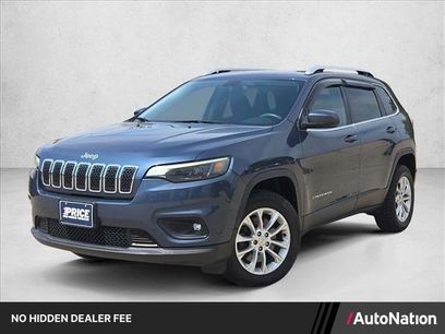 Used 2019 Jeep Cherokee Latitude w/ Popular Appearance Group