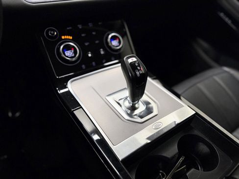 Used 2020 Land Rover Range Rover Evoque S image 21