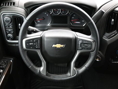 Used 2021 Chevrolet Silverado 1500 LT image 15