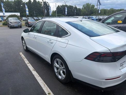 Used 2024 Honda Accord LX image 4