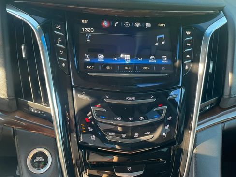 Used 2016 Cadillac Escalade Premium AWD/4WD image 58