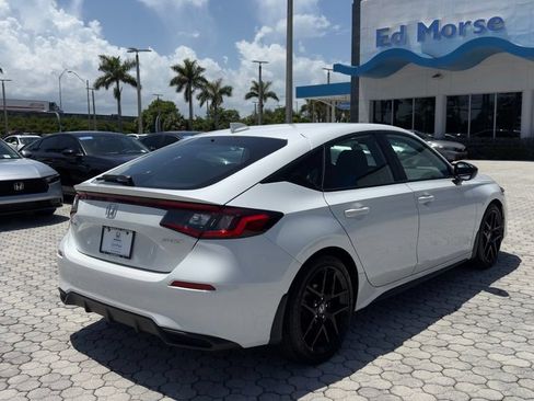 Used 2024 Honda Civic Sport image 11