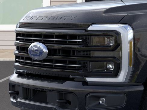 New 2026 Ford F250 Platinum image 17