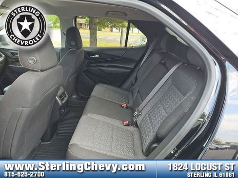 Used 2022 Chevrolet Equinox LT image 23