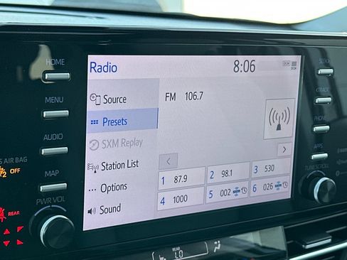 Certified 2023 Toyota Sienna LE w/ LE Plus Package image 18