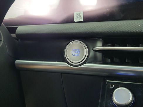 New 2025 Hyundai Santa Cruz SE image 17