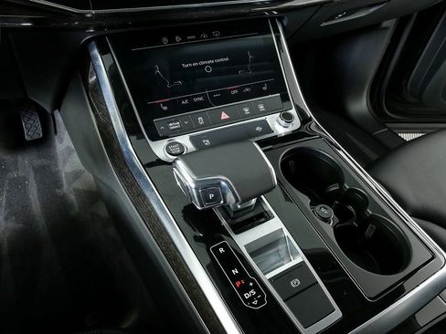 Used 2023 Audi Q7 2.0T Premium w/ Towing Package image 17