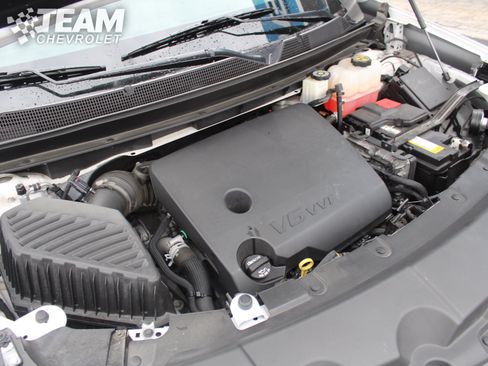 Used 2022 Chevrolet Traverse Premier w/ Redline Edition AWD/4WD image 35