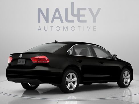 Used 2013 Volkswagen Passat 2.5 SE FWD image 3