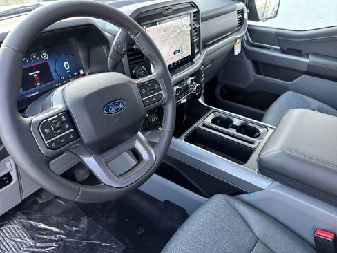 New 2026 Ford F150 XLT w/ Equipment Group 302A MID image 9