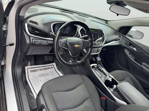 Used 2019 Chevrolet Volt LT w/ Comfort Package image 14