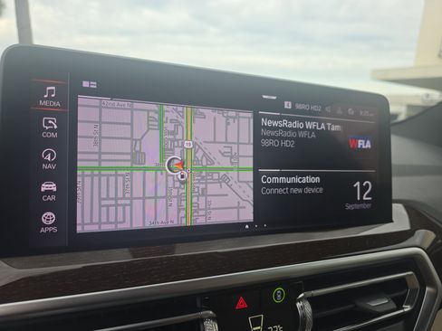 Certified 2022 BMW X3 xDrive30i w/ Premium Package 2 (ZPA) image 24