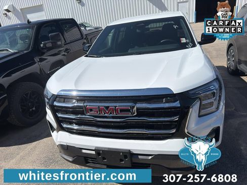 Used 2026 GMC Terrain Elevation AWD/4WD image 2