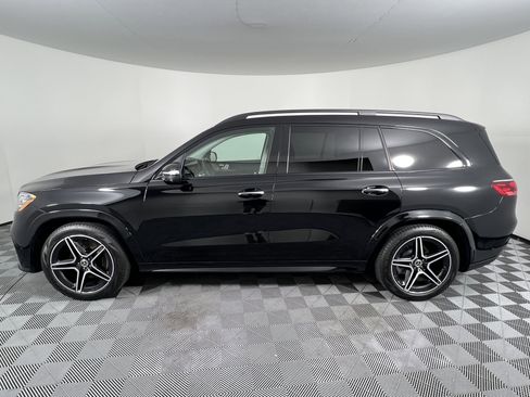 Certified 2024 Mercedes-Benz GLS 450 4MATIC image 9