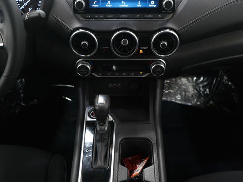 Used 2021 Nissan Sentra SV image 15