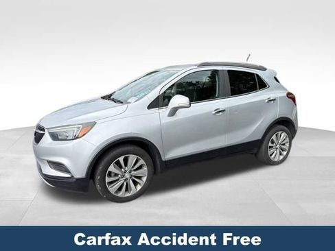 Used 2019 Buick Encore Preferred FWD image 3
