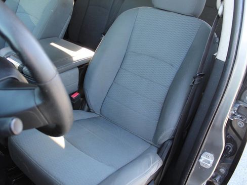 Used 2013 RAM 1500 Tradesman w/ Popular Equipment Group AWD/4WD image 3