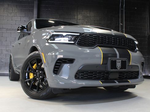 Used 2024 Dodge Durango SRT image 9