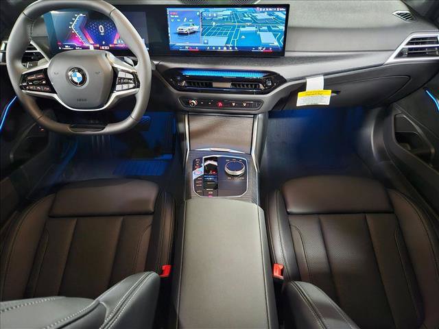 Used 2026 BMW 330i Sedan w/ Parking Assistance Package RWD image 15