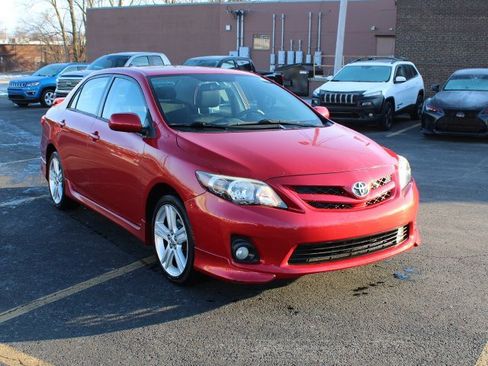 Used 2013 Toyota Corolla S w/ Premium Pkg image 4