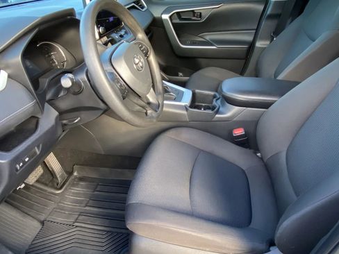 Used 2023 Toyota RAV4 LE image 11