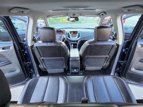 Used 2017 GMC Terrain SLT w/ Open Road Package image 38