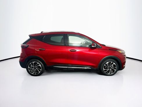 Used 2022 Chevrolet Bolt EUV Premier image 10