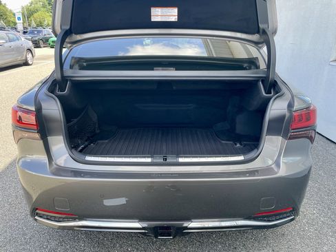 Used 2022 Lexus LS 500h AWD w/ Luxury Package image 39