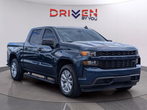 Used 2021 Chevrolet Silverado 1500 Custom w/ LPO, Dark Essentials Package image 7