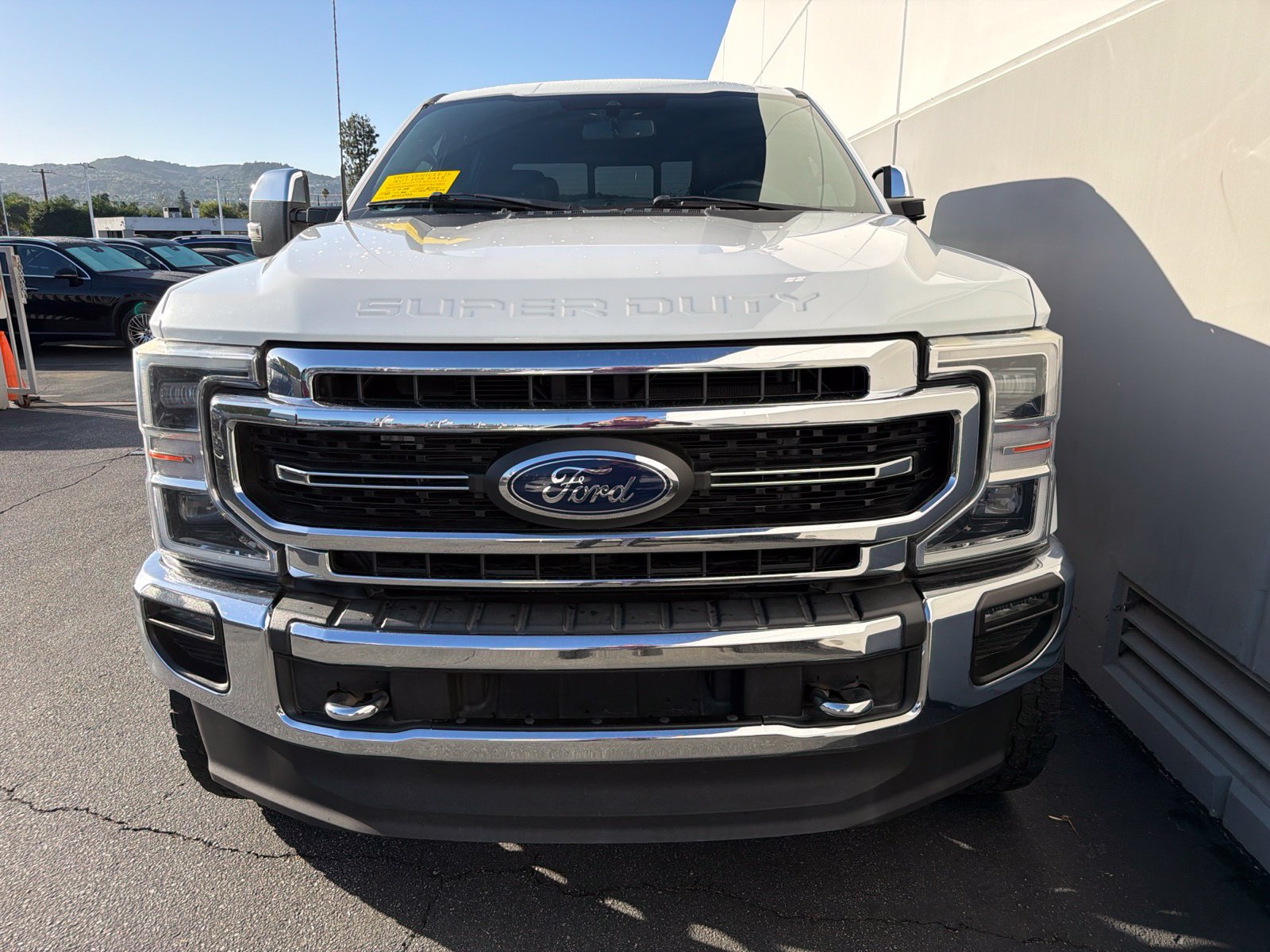 Used 2022 Ford F250 Lariat w/ Lariat Ultimate Package AWD/4WD image 2