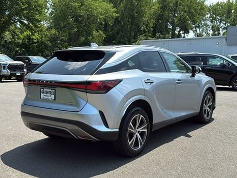Used 2023 Lexus RX 350 Premium w/ Accessory Package AWD/4WD image 6