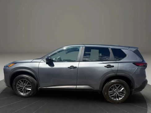 Used 2023 Nissan Rogue S FWD image 8