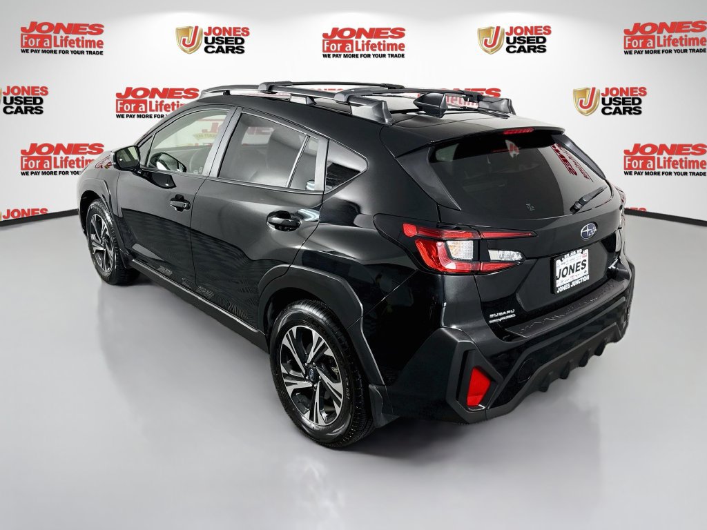 Used 2024 Subaru Crosstrek 2.0i Premium AWD/4WD image 2