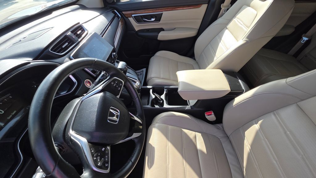 Used 2017 Honda CR-V Touring image 12