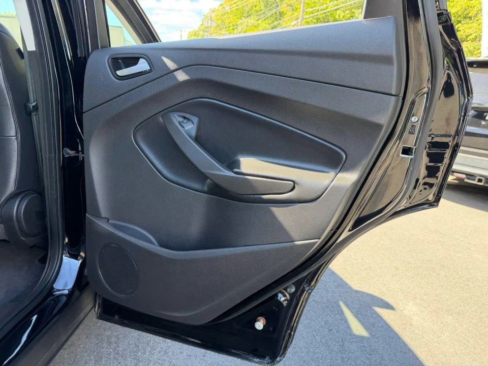 Used 2018 Ford Escape SEL AWD/4WD image 18