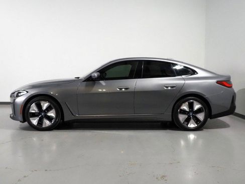 Used 2023 BMW i4 eDrive35 image 9