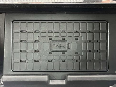 Used 2023 Ford F150 Lariat w/ Equipment Group 502A High image 24