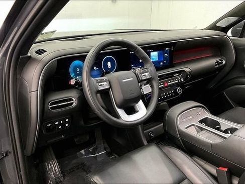 Used 2026 Hyundai Palisade Calligraphy FWD image 17