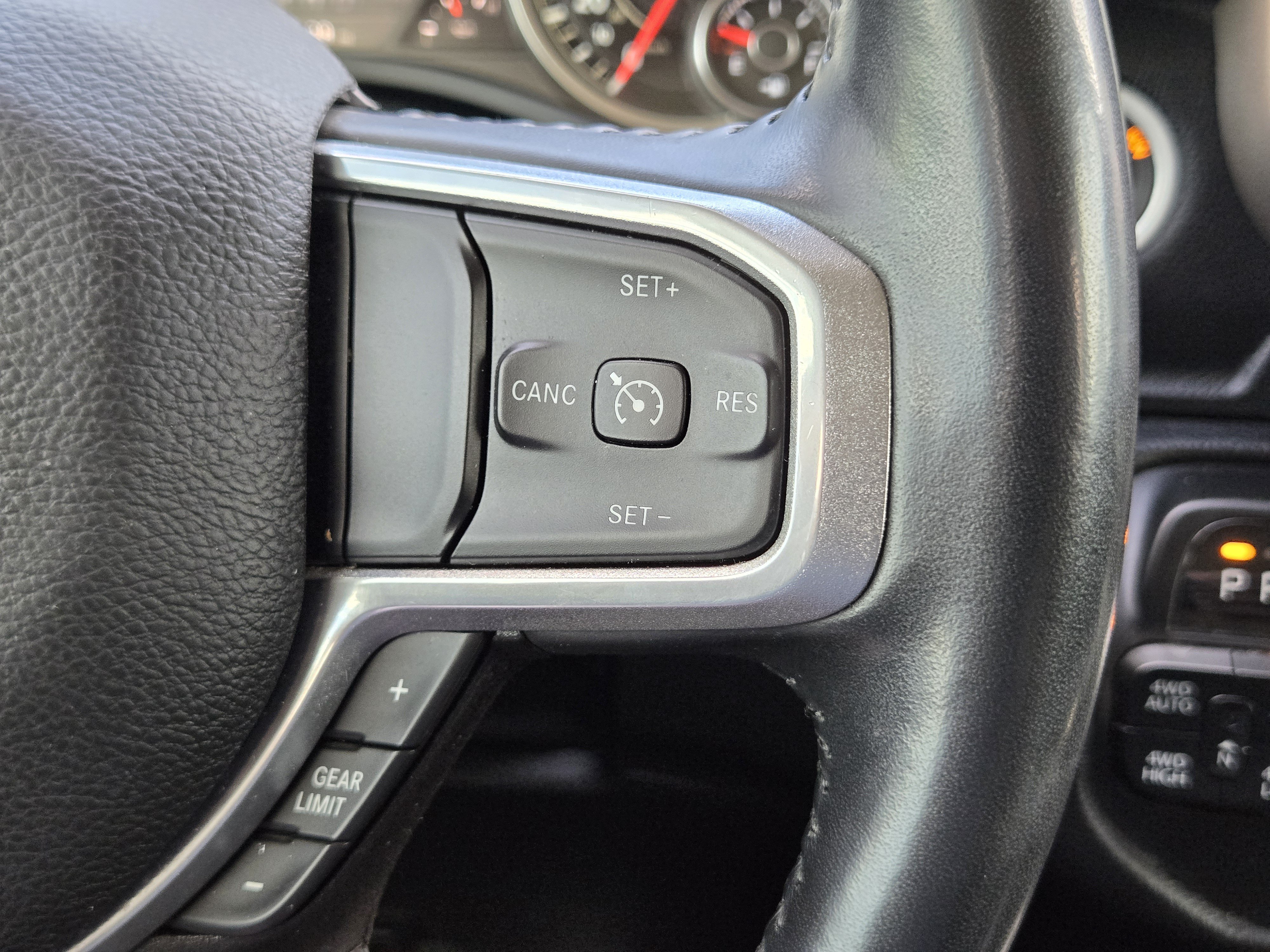 Used 2022 RAM 1500 Laramie AWD/4WD image 26