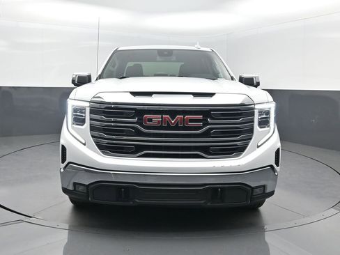 Used 2024 GMC Sierra 1500 SLT image 34