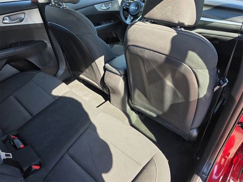 Used 2023 Kia Forte LXS image 29