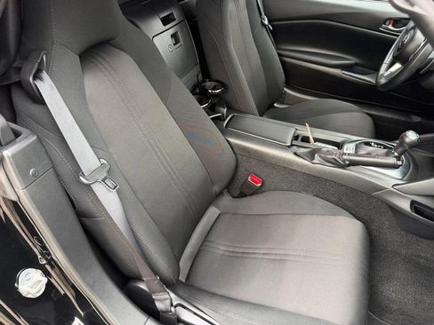 Used 2016 MAZDA MX-5 Miata Sport RWD image 11