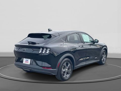 Certified 2022 Ford Mustang Mach-E Select image 6