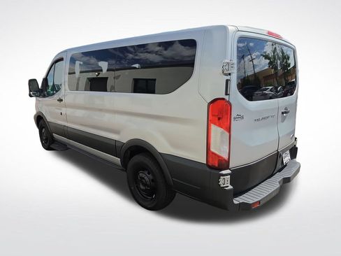 Used 2018 Ford Transit 150 XL RWD image 3
