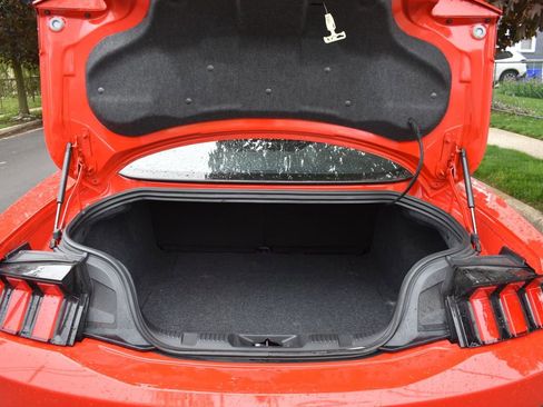 Used 2026 Ford Mustang Premium RWD image 28