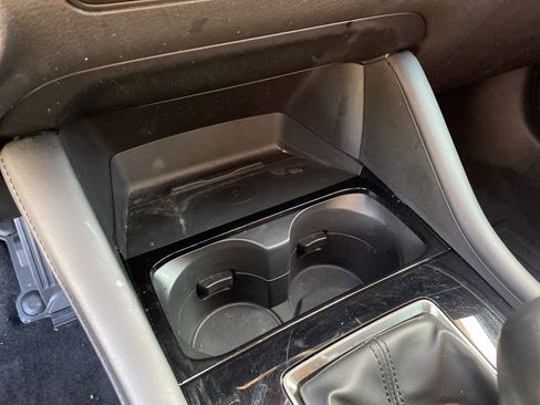 Used 2025 MAZDA MAZDA3 2.5 S Hatchback w/ Premium Pkg image 39