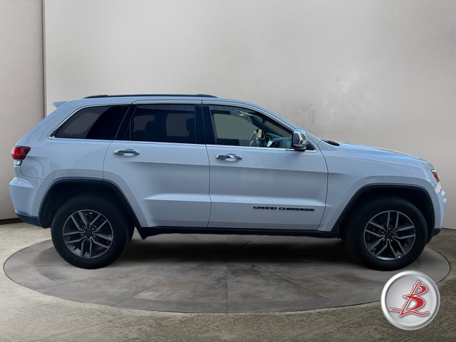 Used 2020 Jeep Grand Cherokee Limited AWD/4WD image 8