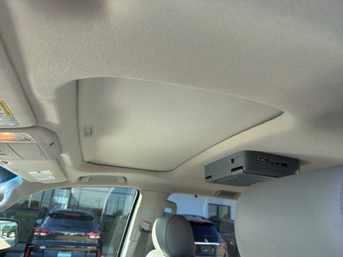 Used 2015 Toyota Sequoia Limited image 7