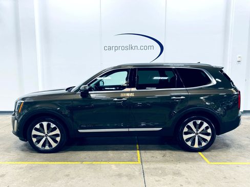 Used 2020 Kia Telluride S image 4
